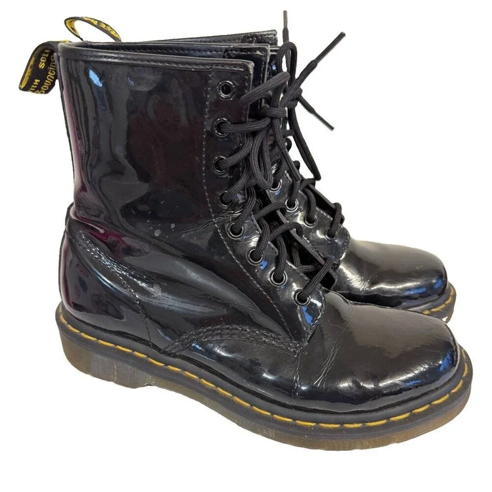 Dr. Martens 1460 Black Patent Leather 8 Hole Lace-Up Unisex Boots Shoes Size 9
